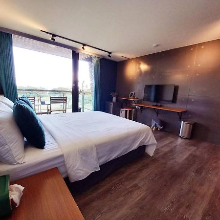 墾丁大灣小舖enjoy Kenting262 Bed and Breakfast Esterno foto
