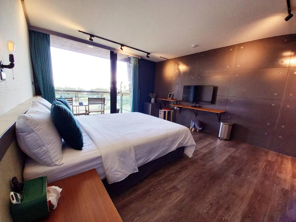 墾丁大灣小舖enjoy Kenting262 Bed and Breakfast Esterno foto